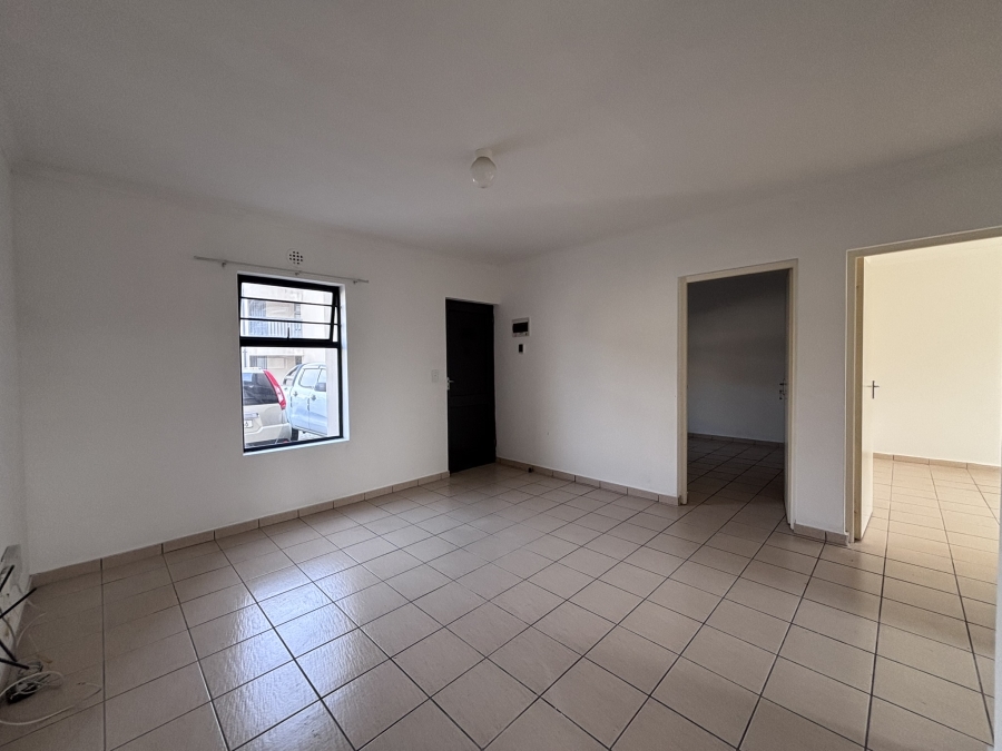 2 Bedroom Property for Sale in Parklands Western Cape